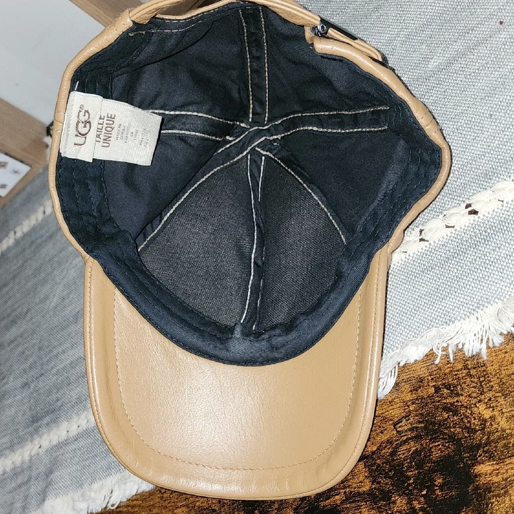 UGG Australia UnisexGenuine Cream Shearling Smooth Tan Leather Baseball Cap - Picture 9 of 15